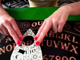 Teen stepsis pleads stepbro to pound her